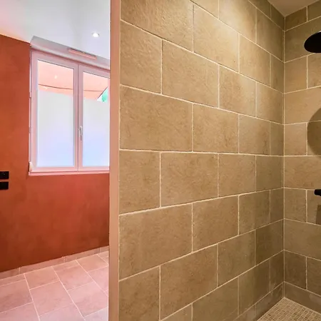 Апарт-отель La Casa Del - Privatif Et Avec Jacuzzi Брюэ-ла-Бюисьер